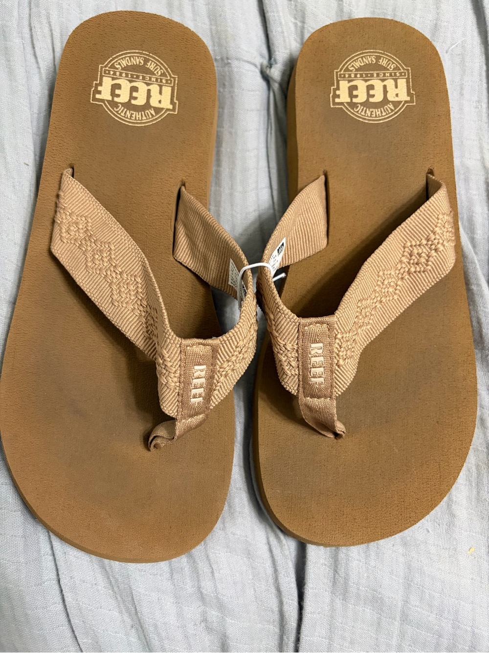 Reef Women’s Tan Sandy Flip Flop Sandals size 8/EU 38.5 - Picture 2 of 6